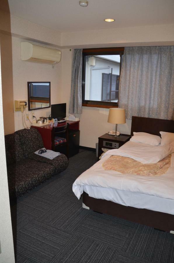 Business Hotel Top Inn Kagurano Wakayama Exterior foto