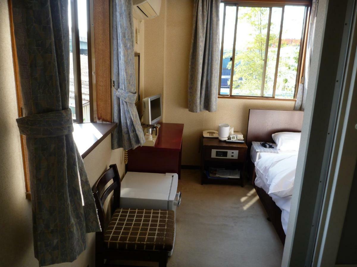 Business Hotel Top Inn Kagurano Wakayama Exterior foto